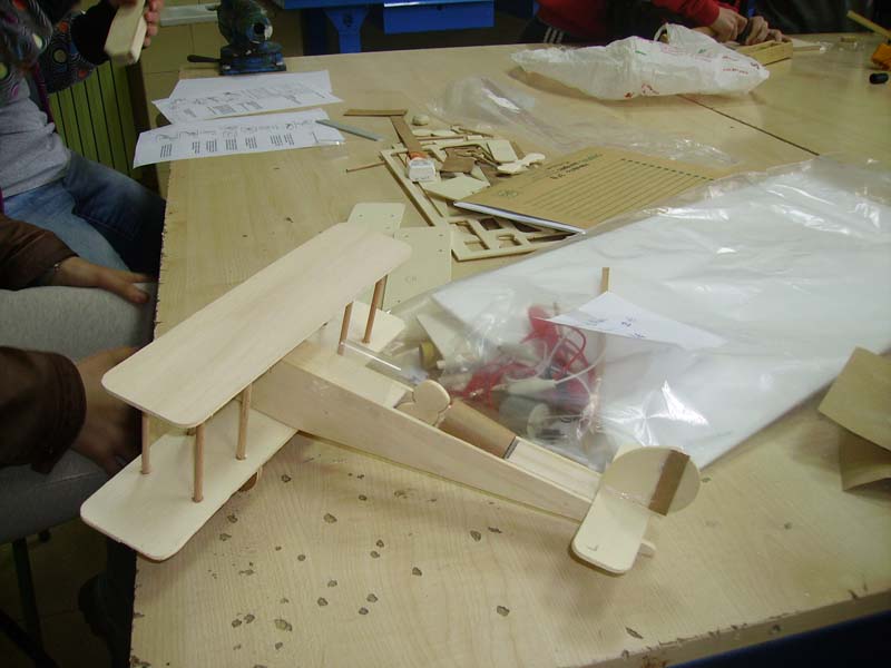 tec_b (1)