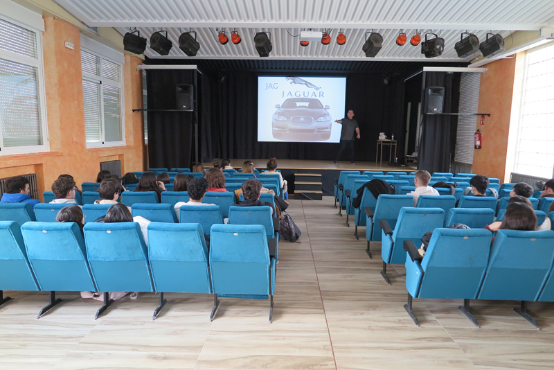 charla (1)