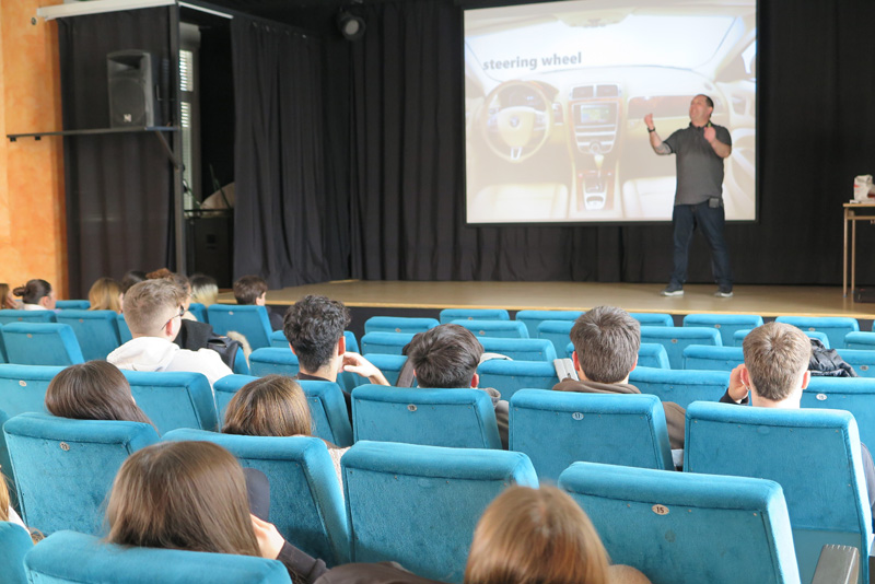 charla (3)