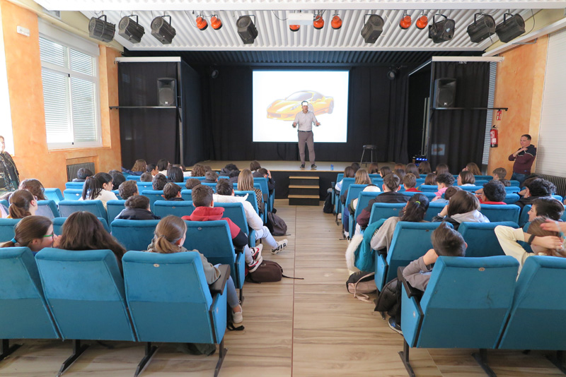 charla